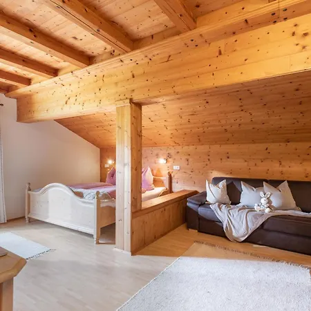 Bauernhof Hintenberg * Itter